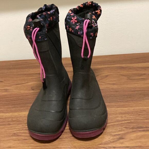 Kamik Child Snobuster 2 Winter Boots. Size 1. Navy Magenta. Warm/waterproof. - Picture 1 of 5